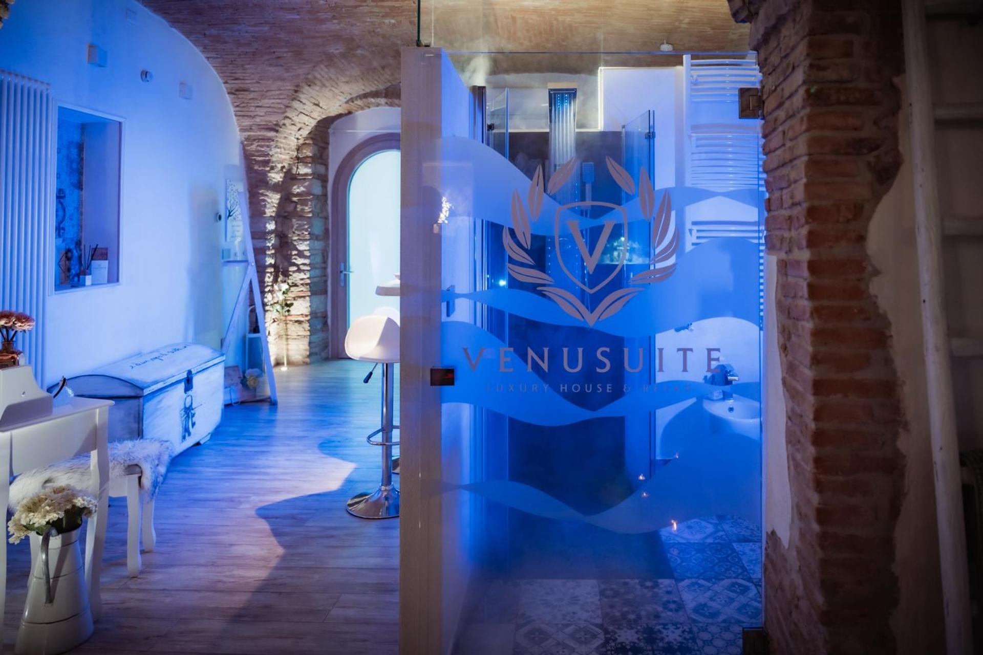 Venusuite Venosa - Luxury House, Spa & Relax - Luaran gambar